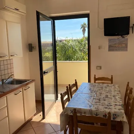 Residenceduemari Lejlighedshotel Capo Vaticano