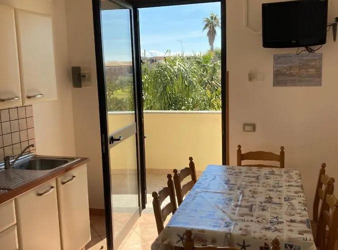 Residenceduemari מלון דירות קאפו ואטיצ'אנו