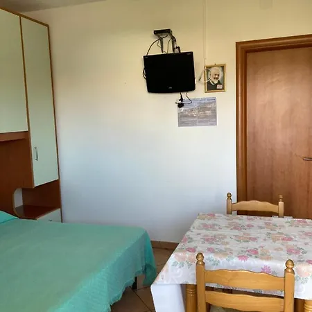 Residenceduemari Capo Vaticano