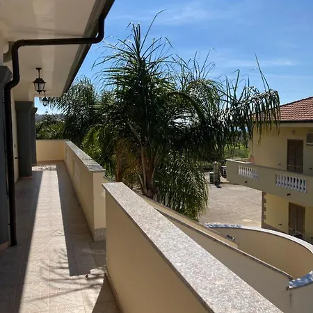 Residenceduemari