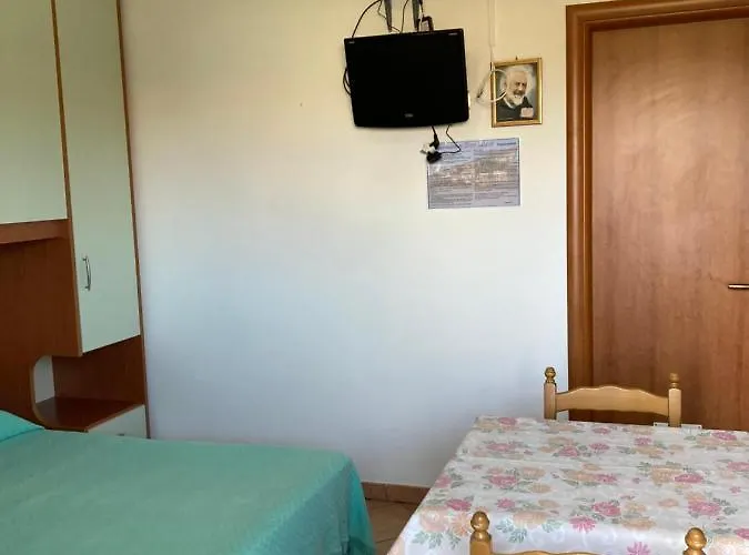 Residenceduemari Capo Vaticano