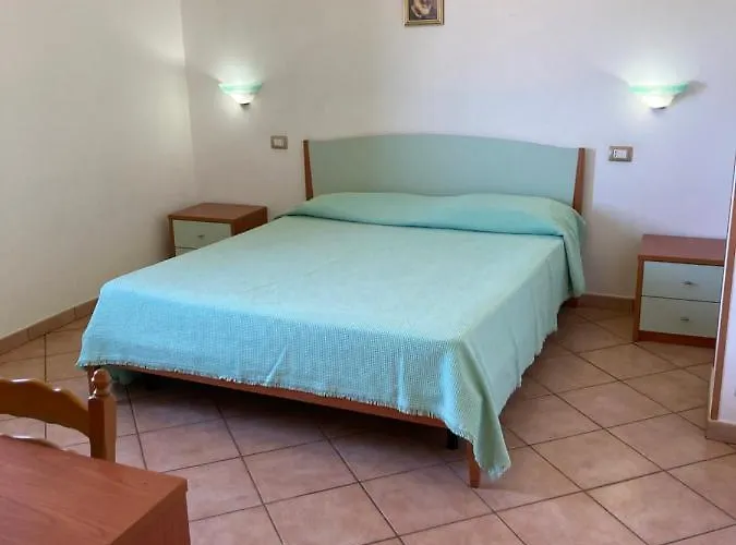 Apartmanhotel Residenceduemari 3*