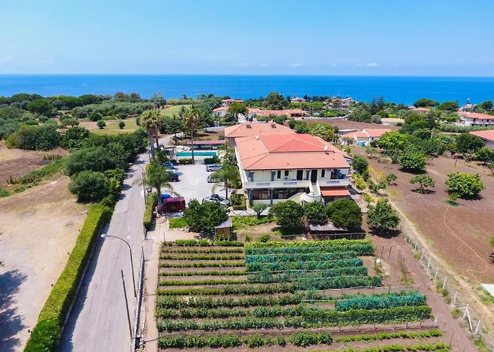 Residenceduemari Capo Vaticano